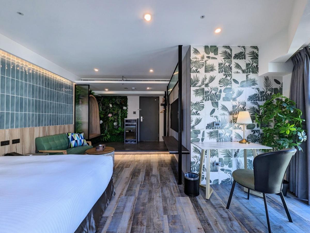 K Hotel - Yizhong Ταϊχούνγκ Εξωτερικό φωτογραφία