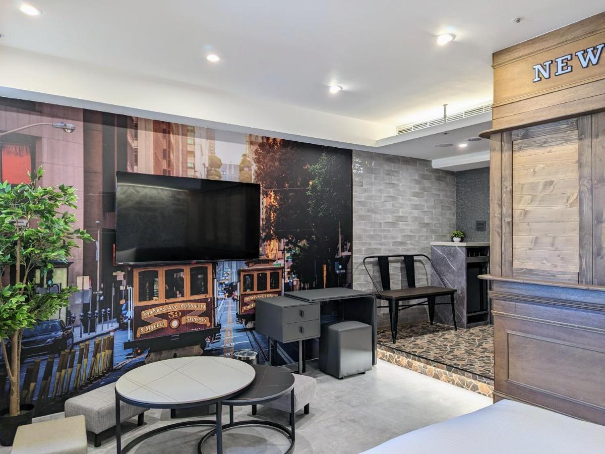 K Hotel - Yizhong Ταϊχούνγκ Εξωτερικό φωτογραφία