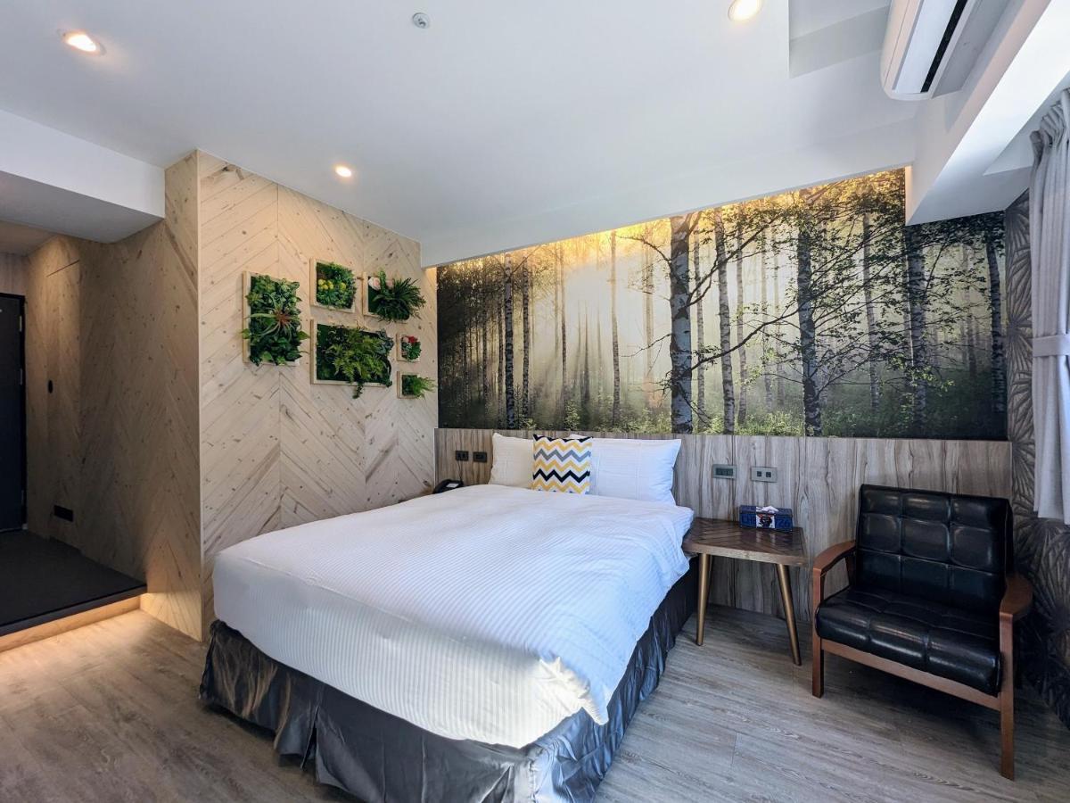 K Hotel - Yizhong Ταϊχούνγκ Εξωτερικό φωτογραφία