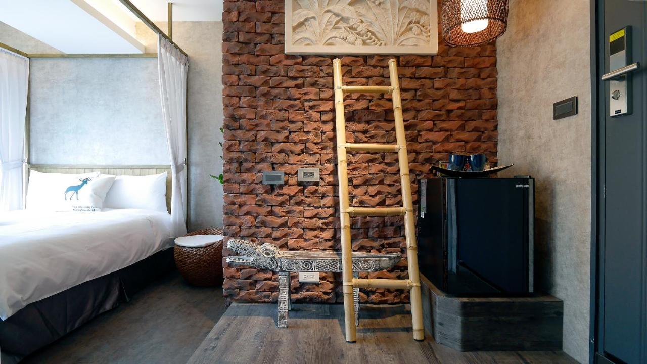 K Hotel - Yizhong Ταϊχούνγκ Εξωτερικό φωτογραφία