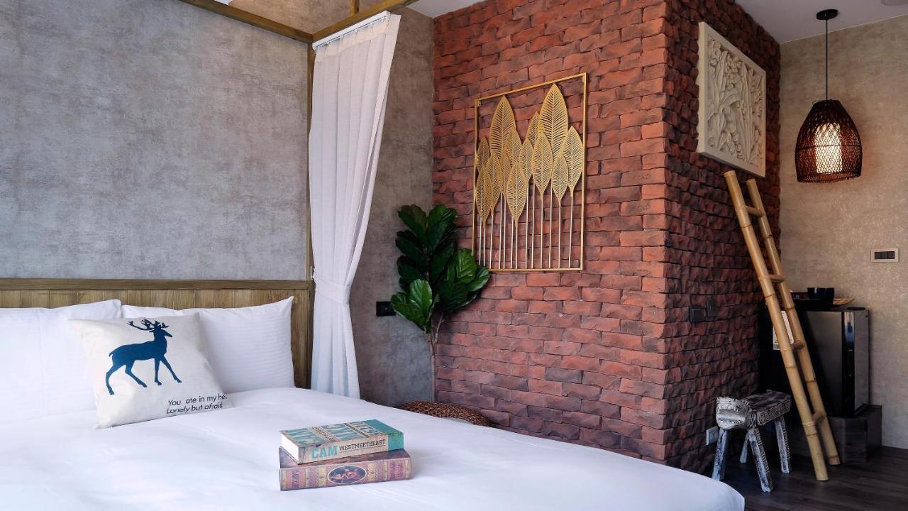 K Hotel - Yizhong Ταϊχούνγκ Εξωτερικό φωτογραφία